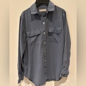 Everlane Women’s Silk Dark Blue Casual Button-Down Shirt